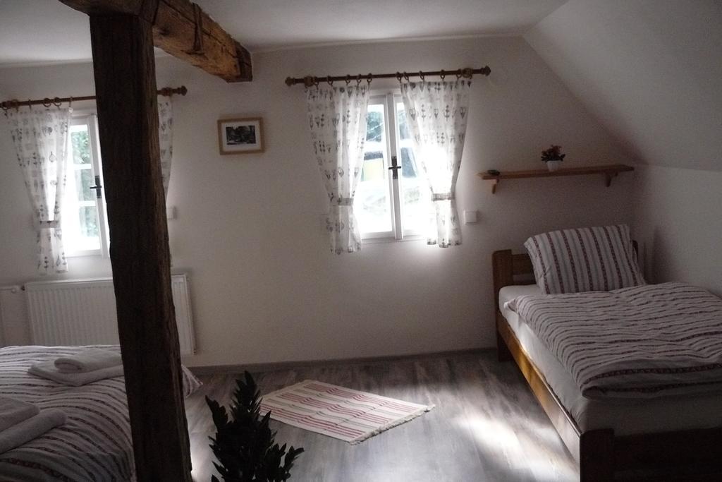 Pension Soutesky Hřensko Kamer foto